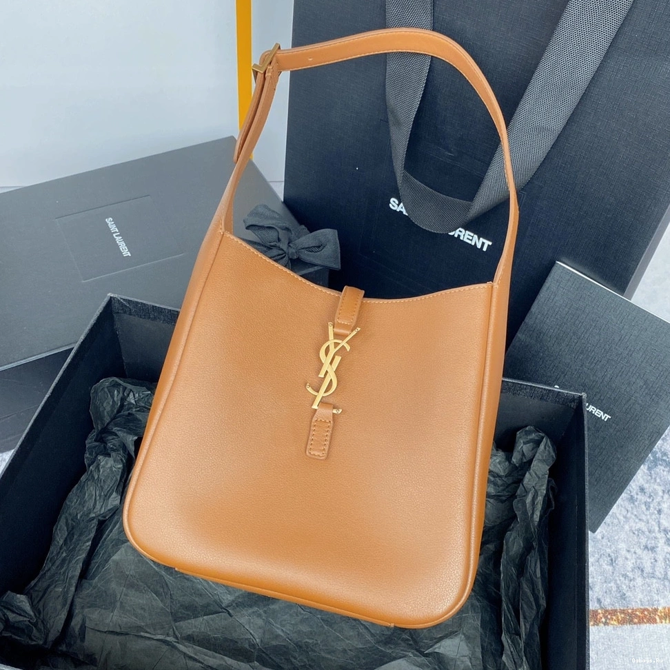 5 À 7 HOBO SOFT BAG-23*22*8CM YSL LE SMALL 0716
